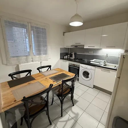 Les 3 Pigeons Apartment Narbonne